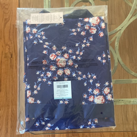 Morgan lane light floral satin robe - Picture 5 of 5